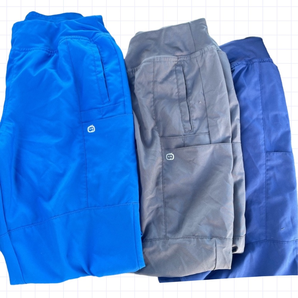 Figs woman's jogger scrub pants lot size Medium